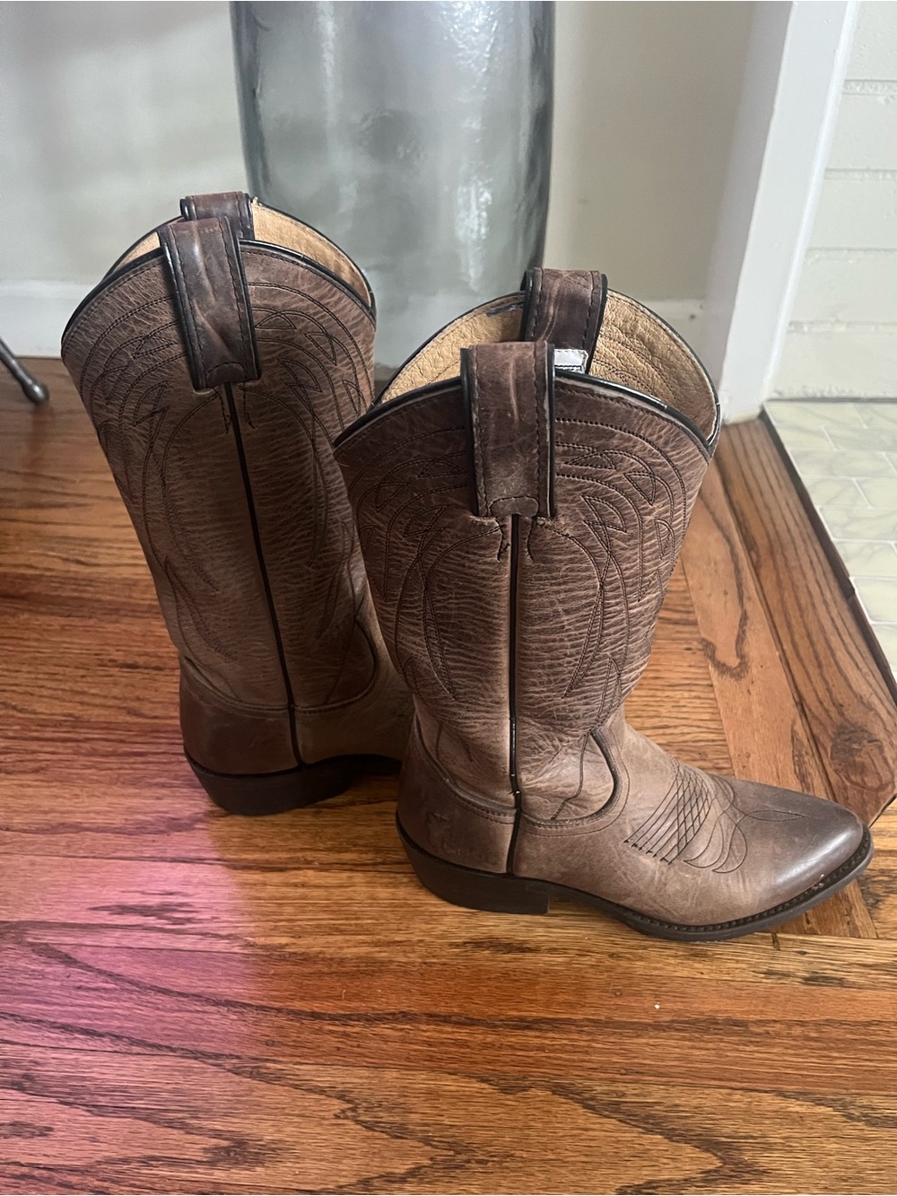 Frye brown leather pull-on boot with tan interior